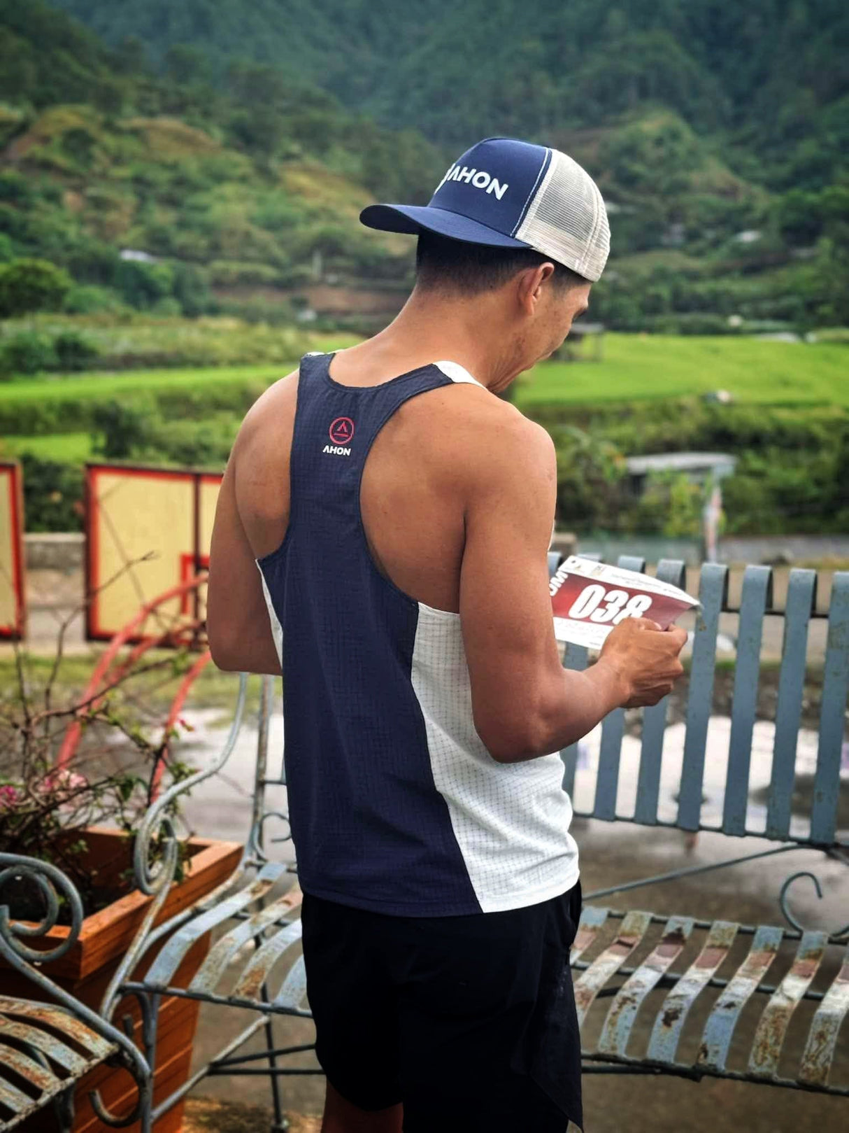 Koling Super Light Singlet (white / navy) - unisex - Ahon.ph