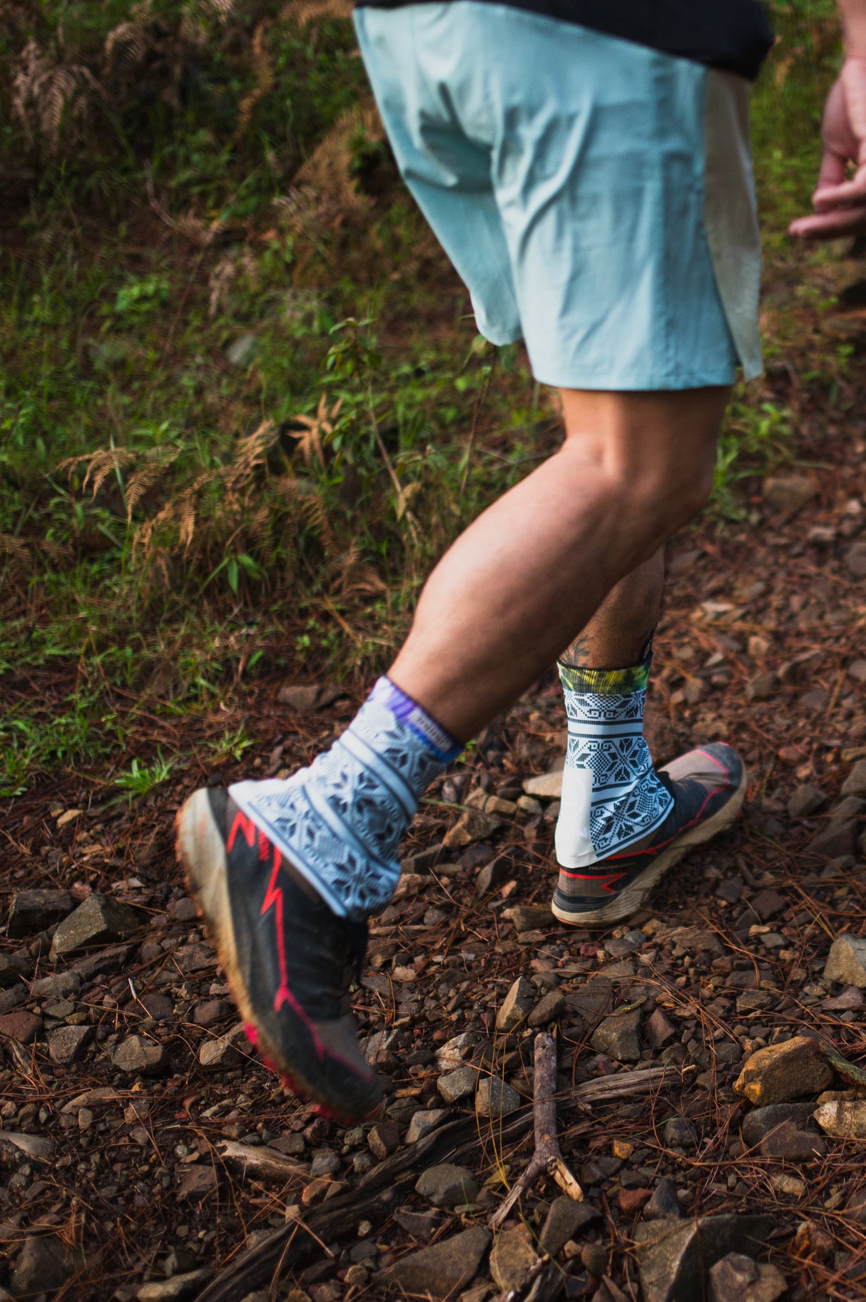 Uleyan 2 Trail Running Gaiters - Ahon.ph