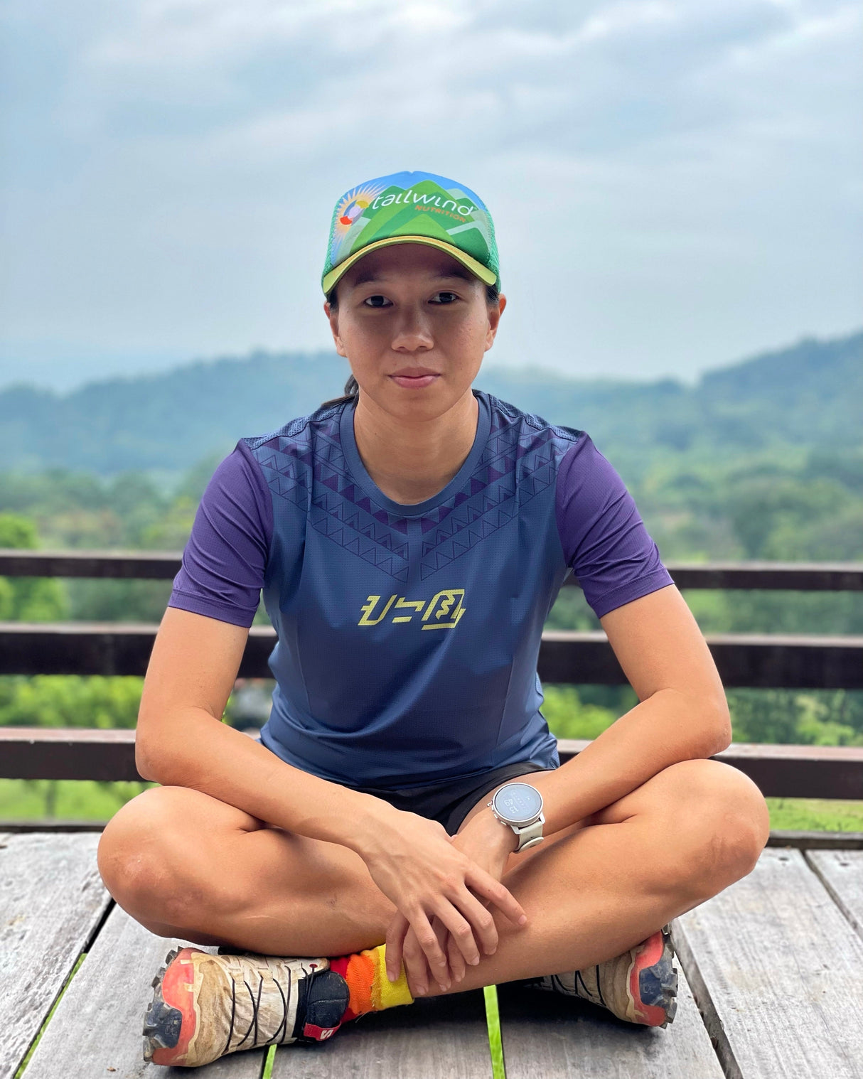 Ultra Light Running Shirt (stone / indigo / gold) - unisex - Ahon.ph
