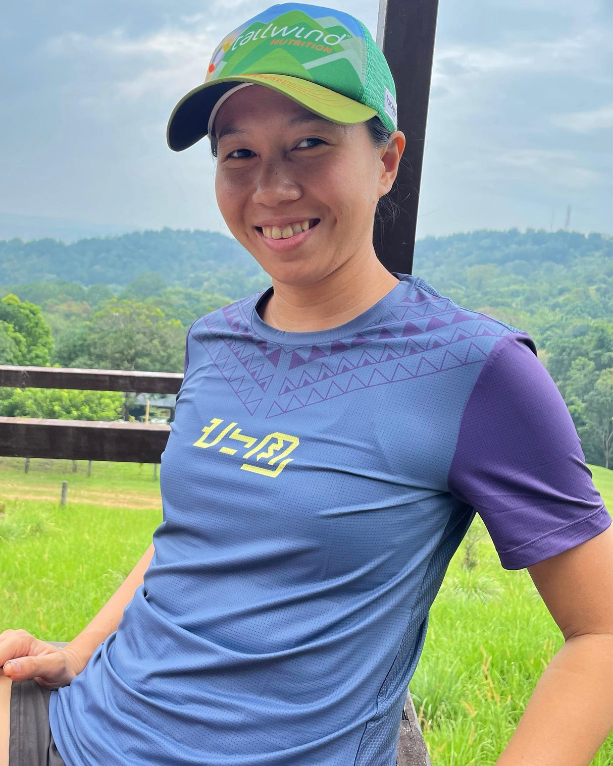 Ultra Light Running Shirt (stone / indigo / gold) - unisex - Ahon.ph